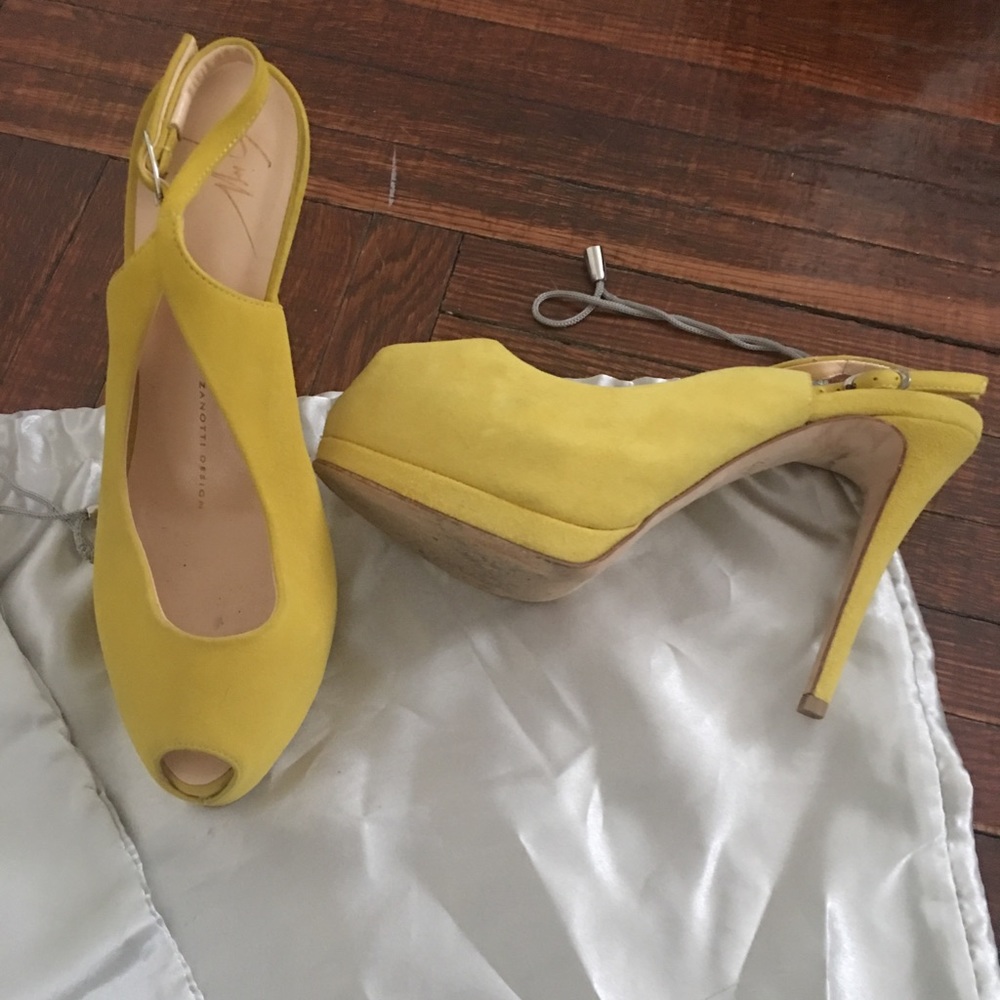 Giuseppe Zanotti heels- almost new!